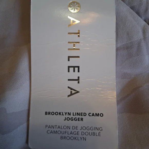 NWT π Athleta Brooklyn Lined Camo Joggers Sz. 6 - Picture 11 of 15